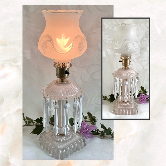 Elegant Blush Pink Glass Table Lamp Vintage Vanity Boudoir Bedside - Picture 1 of 8